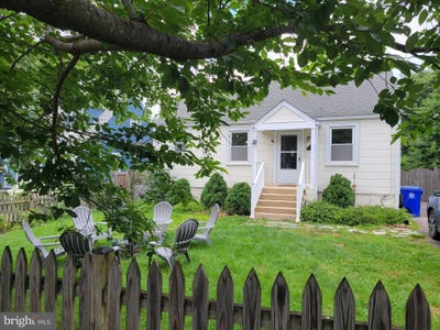 /international/us/3809-13th-street-s-arlington-va-110101198681/