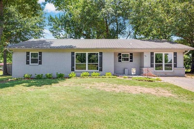 /international/us/48-e-main-street-greenbrier-ar-110108854935/