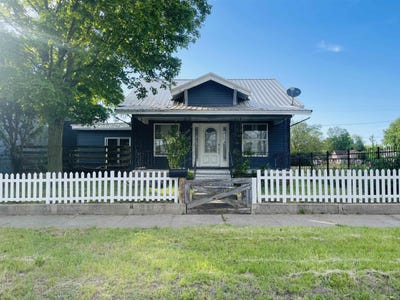/international/us/1024-e-beardsley-avenue-elkhart-in-110108258828/