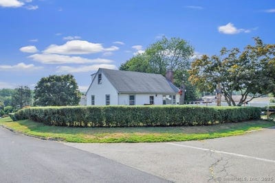 /international/us/8-fox-hill-terrace-ansonia-ct-110101395158/?lang=id