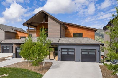 /international/us/1454-bangtail-way-steamboat-springs-co-110108179433/