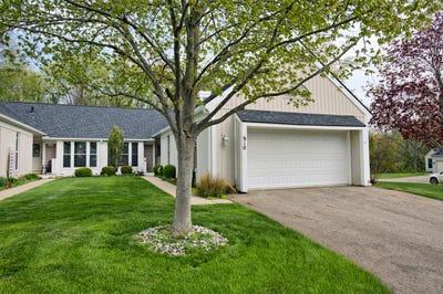 /international/us/910-cherrywood-circle-portland-mi-110107867193/