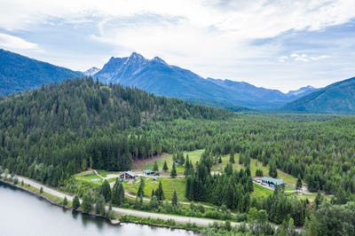/international/us/17274-17276-bull-lake-road-troy-mt-110100682578/?lang=zh-cn