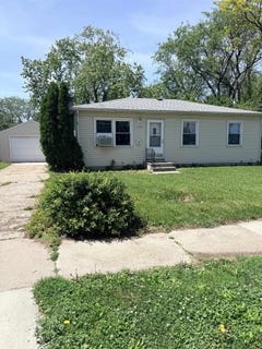 /international/us/1220-seneca-st-storm-lake-ia-110108361219/