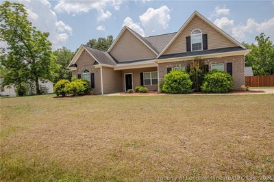 /international/us/1463-townsend-road-raeford-nc-110108344087/