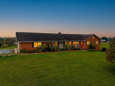 /international/us/116-denbrook-ln-luray-va-110110298811/