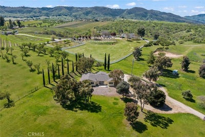 /international/us/6095-vista-serrano-way-paso-robles-ca-110098407487/
