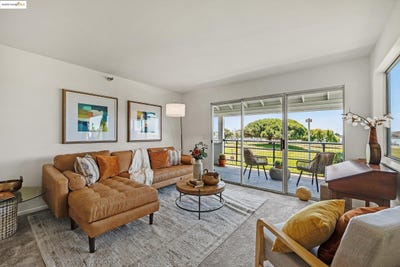 /international/us/1205-melville-sq-richmond-ca-110100466389/
