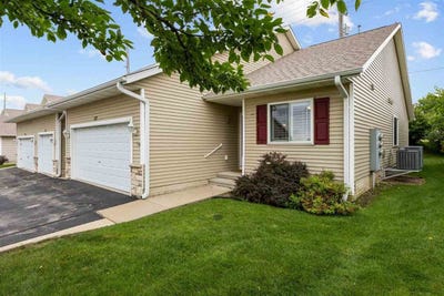 /international/us/1458-tower-ln-cedarrapids-ia-110100918285/
