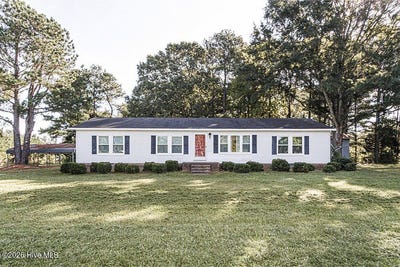 /international/us/26-ronald-hill-way-louisburg-nc-110120118112/