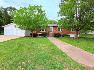/international/us/510-lakeview-dr-lamoni-ia-110100162955/