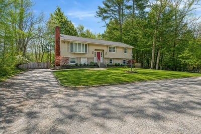 /international/us/28-spring-road-amherst-nh-110106558137/
