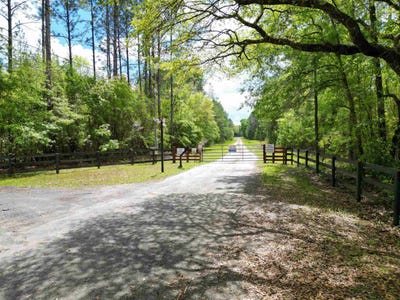 /international/us/sw-paradise-way-greenville-fl-110090886767/
