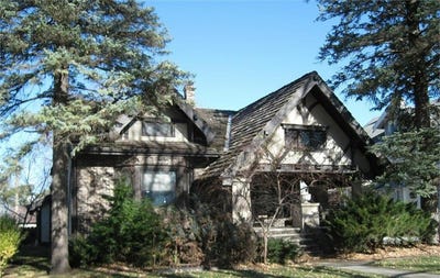 /international/us/809-w-broadway-st-eagle-grove-ia-110110276974/