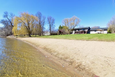 /international/us/5123-green-meadow-road-se-alexandria-mn-110107501375/
