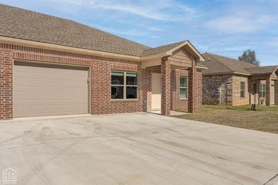 /international/us/404-w-matthews-brookland-ar-110108545655/