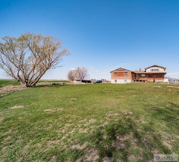 /international/us/3855-n-105th-w-idaho-falls-id-110097876815/