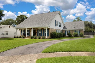 /international/us/6608-cedarwood-court-mobile-al-110101196064/