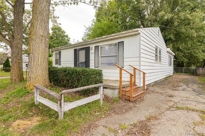 /international/us/7555-ore-lake-road-hamburg-twp-mi-110110258763/