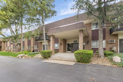 /international/us/8315-route-53-woodridge-il-110109029764/