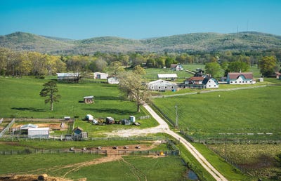 /international/us/260-kentucky-derby-lane-arcadia-mo-110108024823/