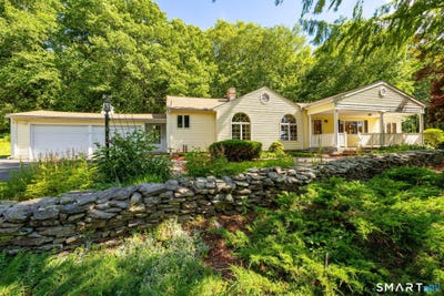 /international/us/486-north-street-plymouth-ct-110108937324/