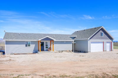 /international/us/50-shriver-lane-pinedale-wy-110098673710/