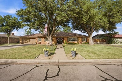/international/us/4-bristol-court-midland-tx-110109033946/
