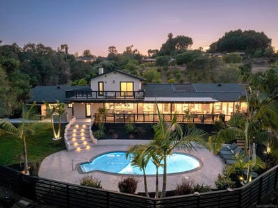 /international/us/521-rancho-camino-fallbrook-ca-110108878622/