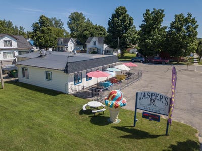 /international/us/6400-detroit-street-otter-lake-mi-110101063890/?lang=zh-tw