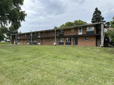 /international/us/250-n-entrance-avenue-kankakee-il-110102065509/