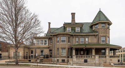 /international/us/199-loras-dubuque-ia-110098569154/?lang=de
