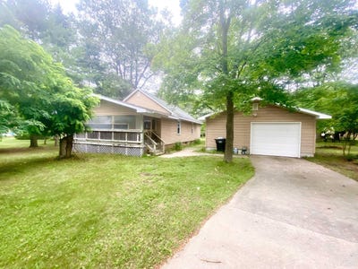 /international/us/417-29th-street-gladstone-mi-110107928325/