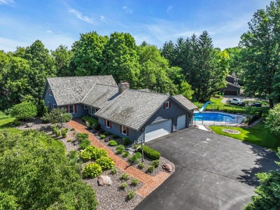 /international/us/1840-candlewood-ln-richfield-wi-110100317412/?lang=zh-tw