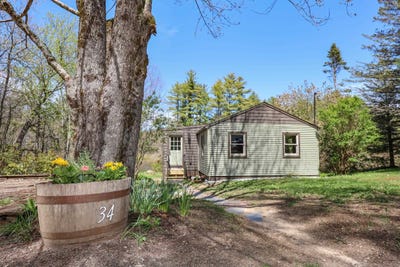/international/us/34-icehouse-lane-greenfield-nh-110108107440/