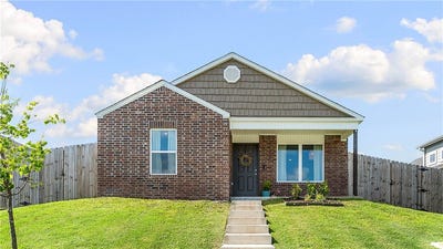 /international/us/5428-big-sky-avenue-springdale-ar-110108505792/