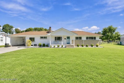 /international/us/908-greenfield-heights-boulevard-havelock-nc-110120062579/