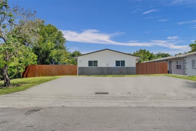 /international/us/209-ne-9th-street-pompano-beach-fl-110106475931/