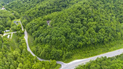 /international/us/166-webb-branch-road-crum-wv-110099816146/?lang=zh-tw