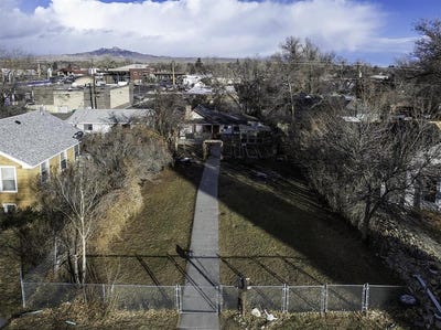 /international/us/1725-alger-ave-cody-wy-110104414950/