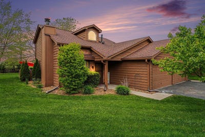 /international/us/1895-orchard-court-crown-point-in-110107989895/