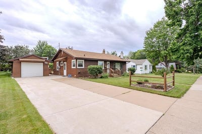 /international/us/605-weston-avenue-rothschild-wi-110100471682/