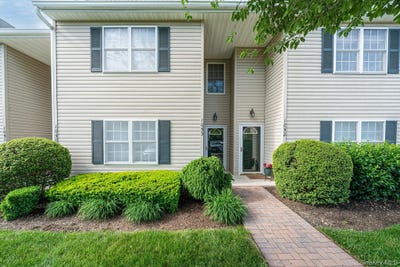 /international/us/1053-savoy-drive-melville-ny-110108364048/