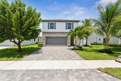 /international/us/522-lucky-lane-delray-beach-fl-110107194195/