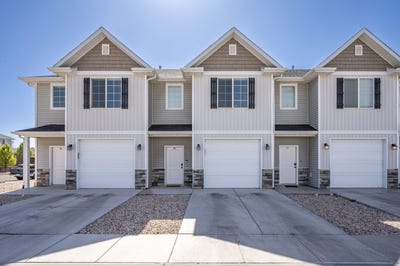 /international/us/474-w-1425-n-cedar-city-ut-110108360927/