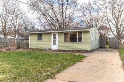 /international/us/241-n-26th-street-springfield-mi-110106526096/