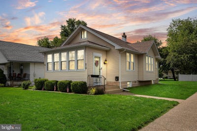 /international/us/519-first-avenue-bellmawr-nj-110108503754/