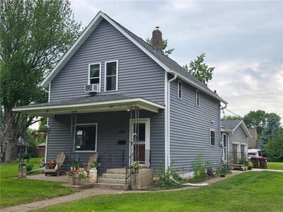 /international/us/401-park-street-s-mora-mn-110101435014/
