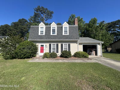/international/us/109-jennie-drive-jacksonville-nc-110107849115/
