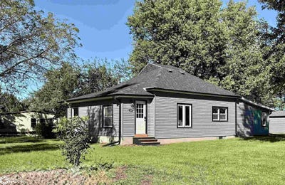 /international/us/1423-s-21st-street-centerville-ia-110110389736/